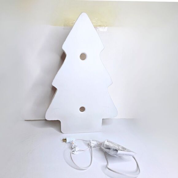 Little Debbie Christmas Tree Cake 2 ft Blow Mold Indoor / Outdoor Yard Decor - Picture 5 of 7